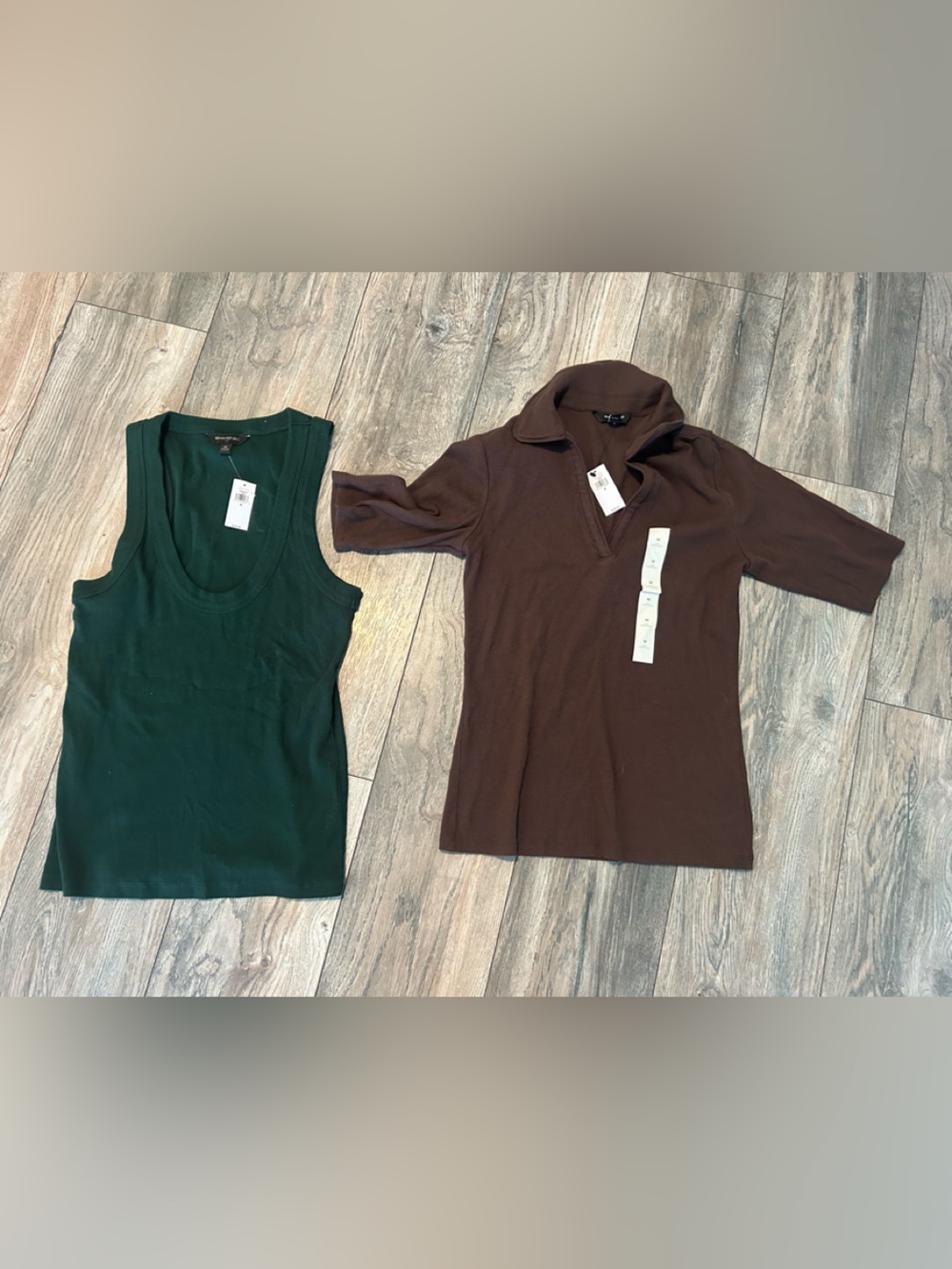 Nwt’s Banana Republic Women’s Tops Size Medium Tank & Polo Style